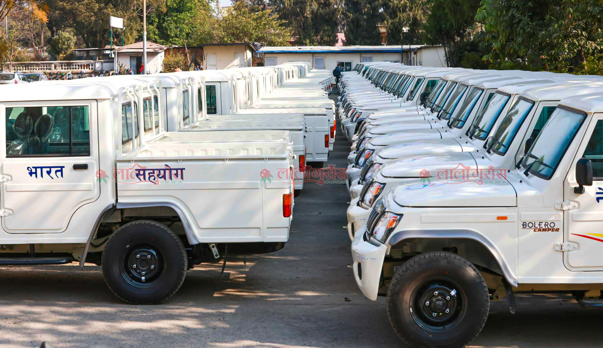 फागुन २१ को निर्वाचनका लागि भारतबाट ५३८ सवारीसाधन हस्तान्तरण