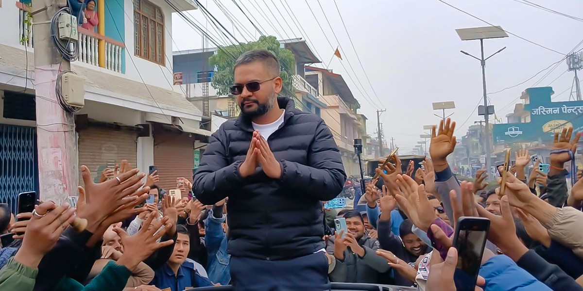 बालेनको पूर्वी दौडाहा जारी, बिहानै विराटनगरमा छोटो भेटघाट