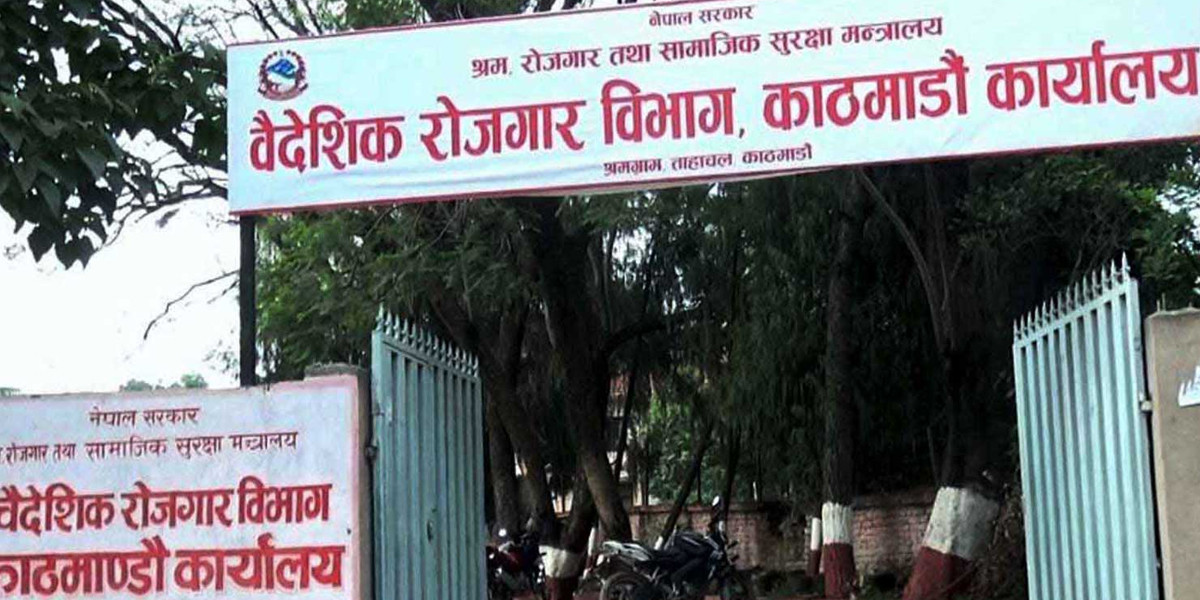 निर्वाचन नजिकिँदा पनि विदेशिने लहर : माघमै सत्तरी हजारभन्दा बढीले लिए श्रम स्वीकृति