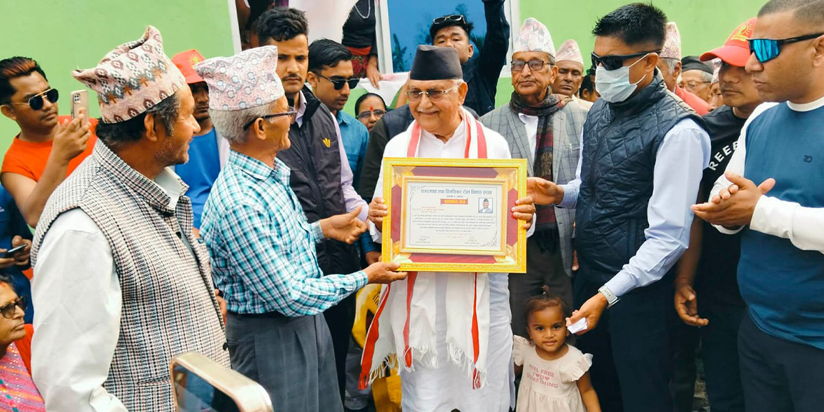 दमकमा केपी शर्मा ओलीलाई अभिनन्दन, विकासलाई निरन्तरता दिन आग्रह