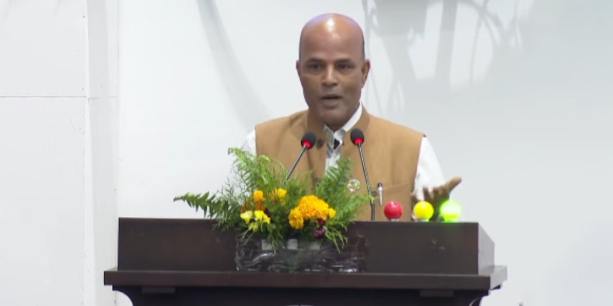 प्रि–बजेट छलफलमा अर्थमन्त्री अनुपस्थित, परम्परा तोडिएको भन्दै सांसद सिंहको आपत्ति