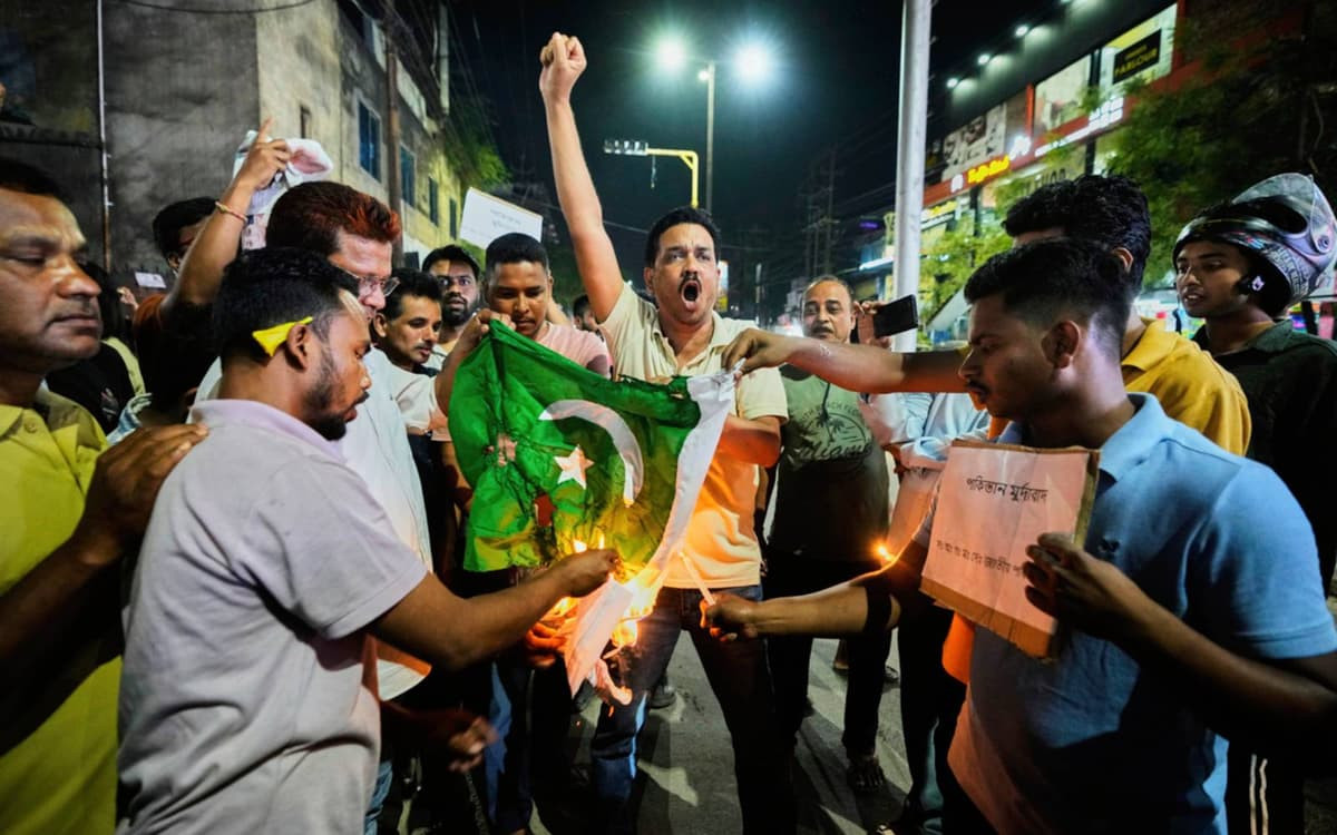 आक्रमणपछि भारतमा काश्मीरी विद्यार्थीहरूलाई धम्की