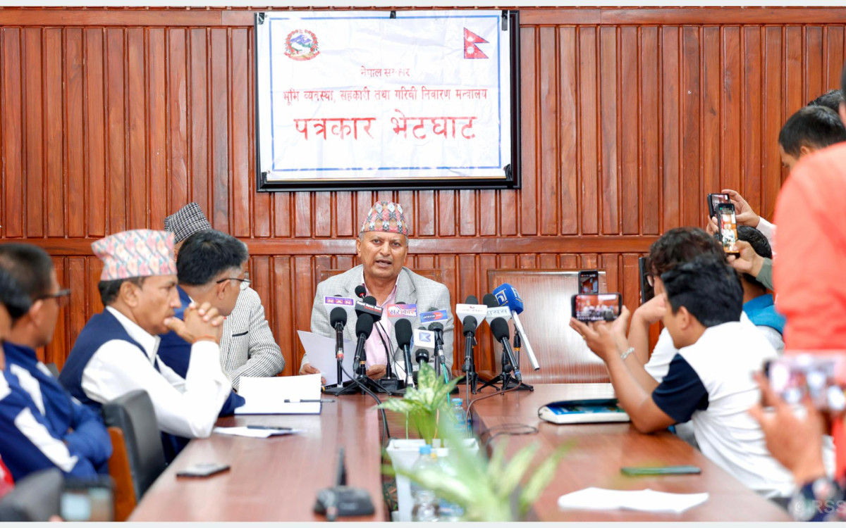 जग्गा प्रकरणसम्बन्धी अडियो रेकर्डमाथि छानबिन होस्, दोषी देखिए जस्तोसुकै सजाय भोग्न तयार छुः मन्त्री अधिकारी
