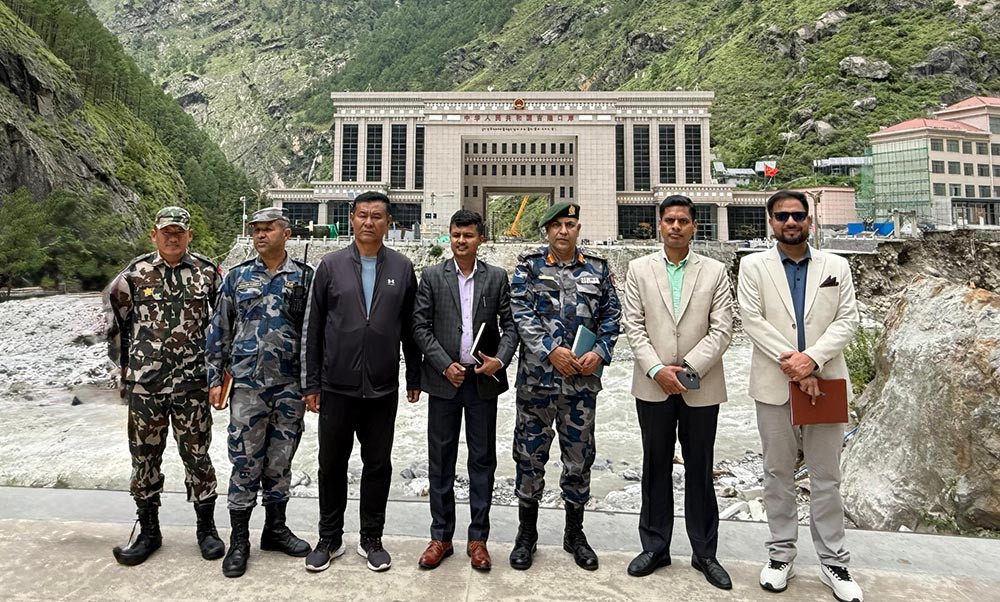 चीनद्वारा रसुवा नाकाको मितेरी पुलको स्थानमा बेलिब्रिज निर्माण सुरु