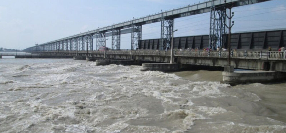 शारदा ब्यारेजमा चारपाङ्ग्रे सवारी सञ्चालनमा रोक