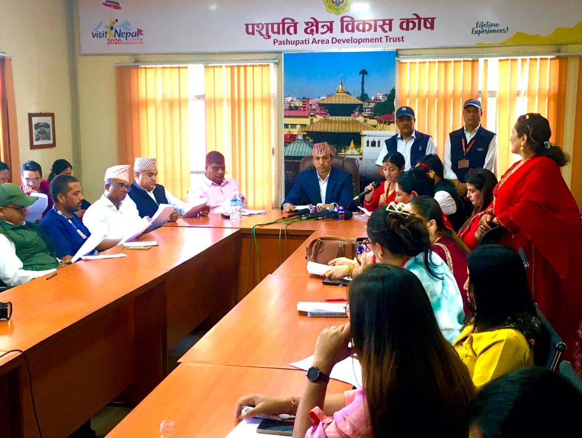 पशुपतिनाथको दर्शन हरेक दुई सेकेन्डमा आठ जनाले गर्न पाउने र गर्मी चर्को भए शितल पारिने व्यवस्था