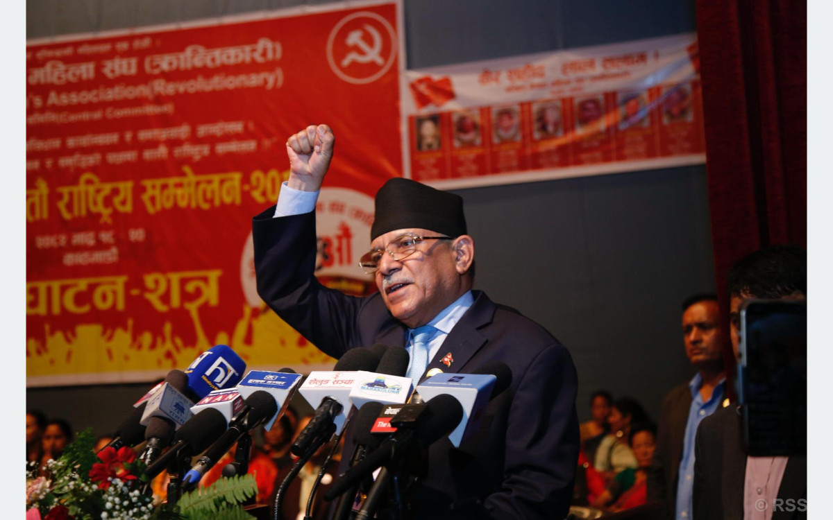 जनयुद्धमा महिलाको सहभागिताबाट मात्रै ३३ प्रतिशत अधिकार स्थापित : अध्यक्ष दाहाल