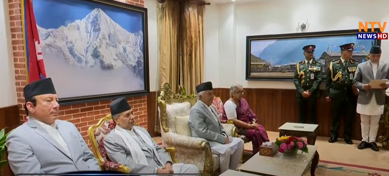 नवनियुक्त प्रधानमन्त्री कार्कीको शपथ सम्पन्न : नेपालले पायो पहिलो महिला प्रधानमन्त्री
