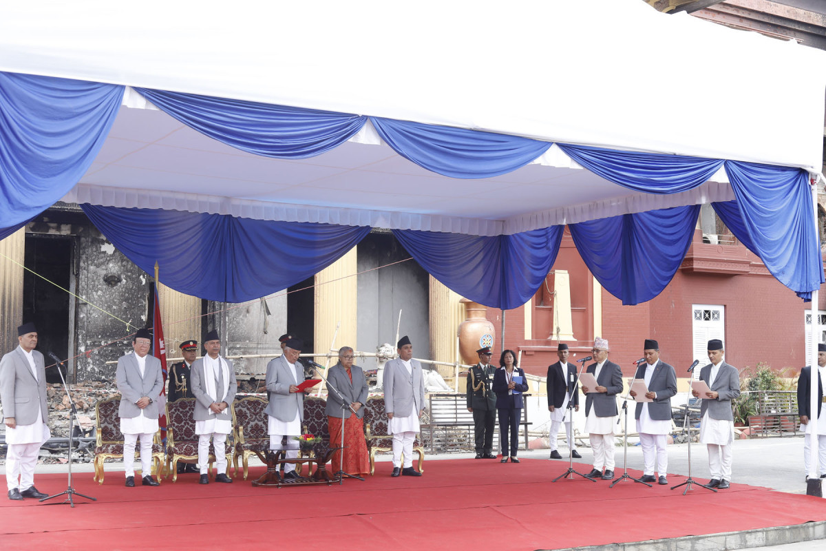 मन्त्रिपरिषद् विस्तारः तीन मन्त्रीको शपथ