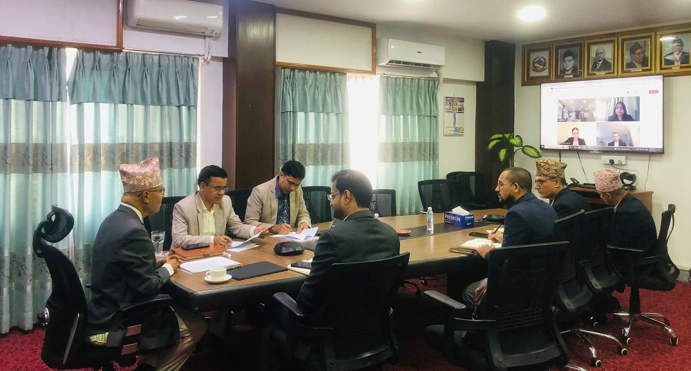अन्तर्राष्ट्रिय मुद्रा कोषका नेपाल प्रमुख र अर्थमन्त्री खनालबीच भर्चुल बैठक