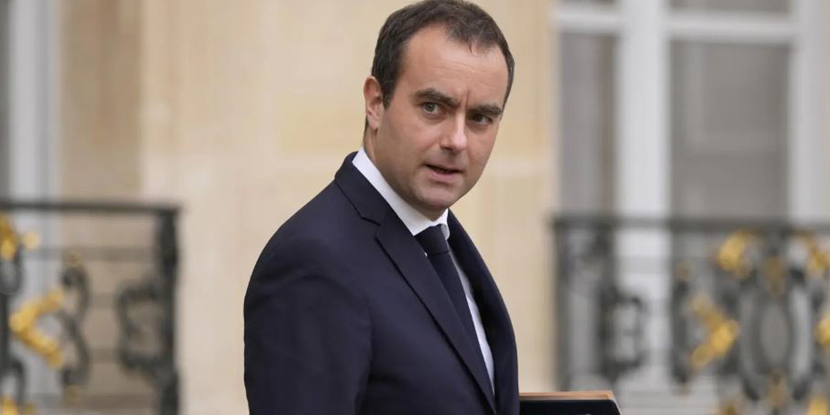 मन्त्रिपरिषद् घोषणा गरेपछि केही घण्टामै फ्रान्सका प्रधानमन्त्रीको राजीनामा