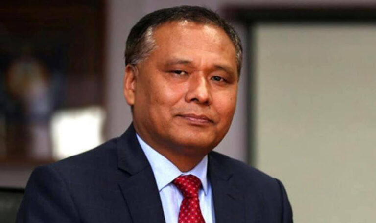 काम नगरेका सडकसम्बन्धी २५ रुग्ण ठेक्का तोडियो