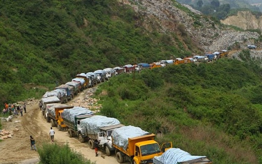 बञ्चरेडाँडामा उपत्यकाको फोहर विसर्जनमा पुनः अवरोध