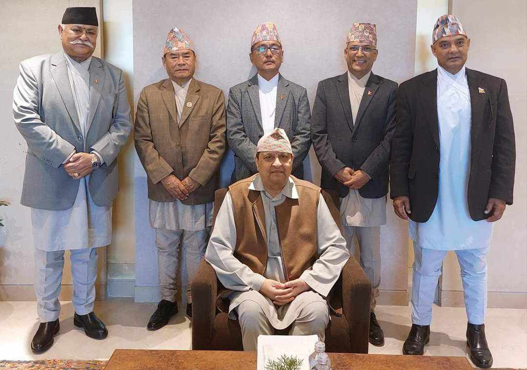 भैरहवामा पूर्वराजासँग राप्रपाका शीर्ष नेताको ‘लञ्च मिटिङ’