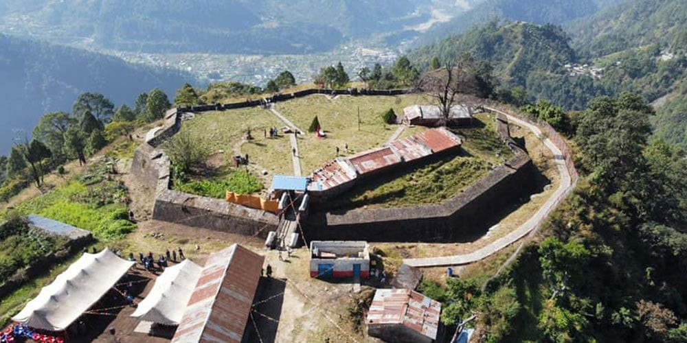 नेपाली सेनाद्वारा ऐतिहासिक मालागढीको सरसफाइ