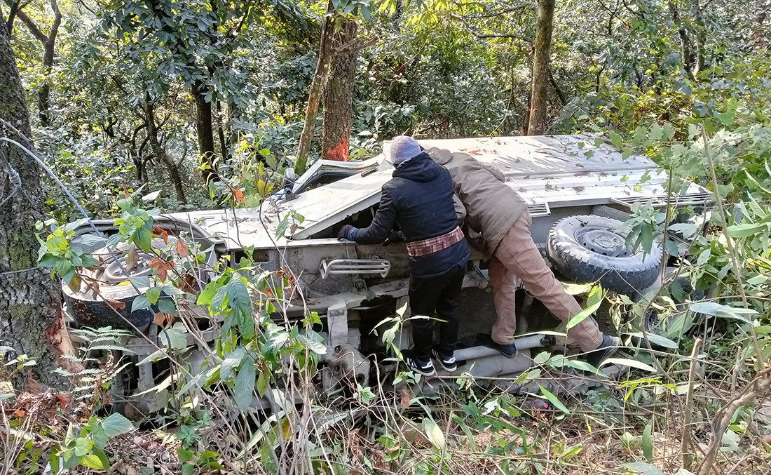 पोखरामा जिप दुर्घटना:  एकजनाको मृत्यु, दुई घाइते