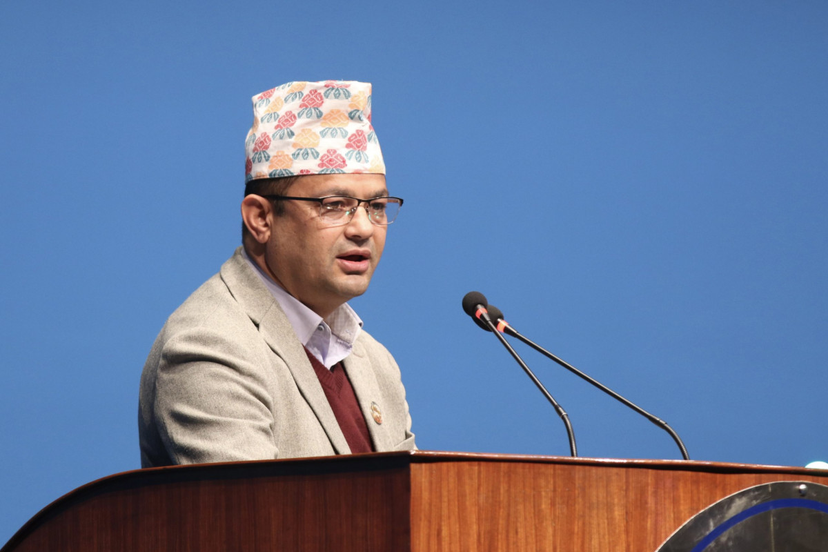भ्रष्टाचारीलाई कारबाही गर्न सरकारले ‘स्टण्डबाजी’ गर्‍योः पदम गिरी