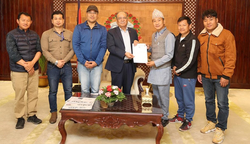 प्रधानमन्त्री प्रचण्डसँग मेयर हर्क साम्पाङको भेटवार्ता, राखे यस्ता माग