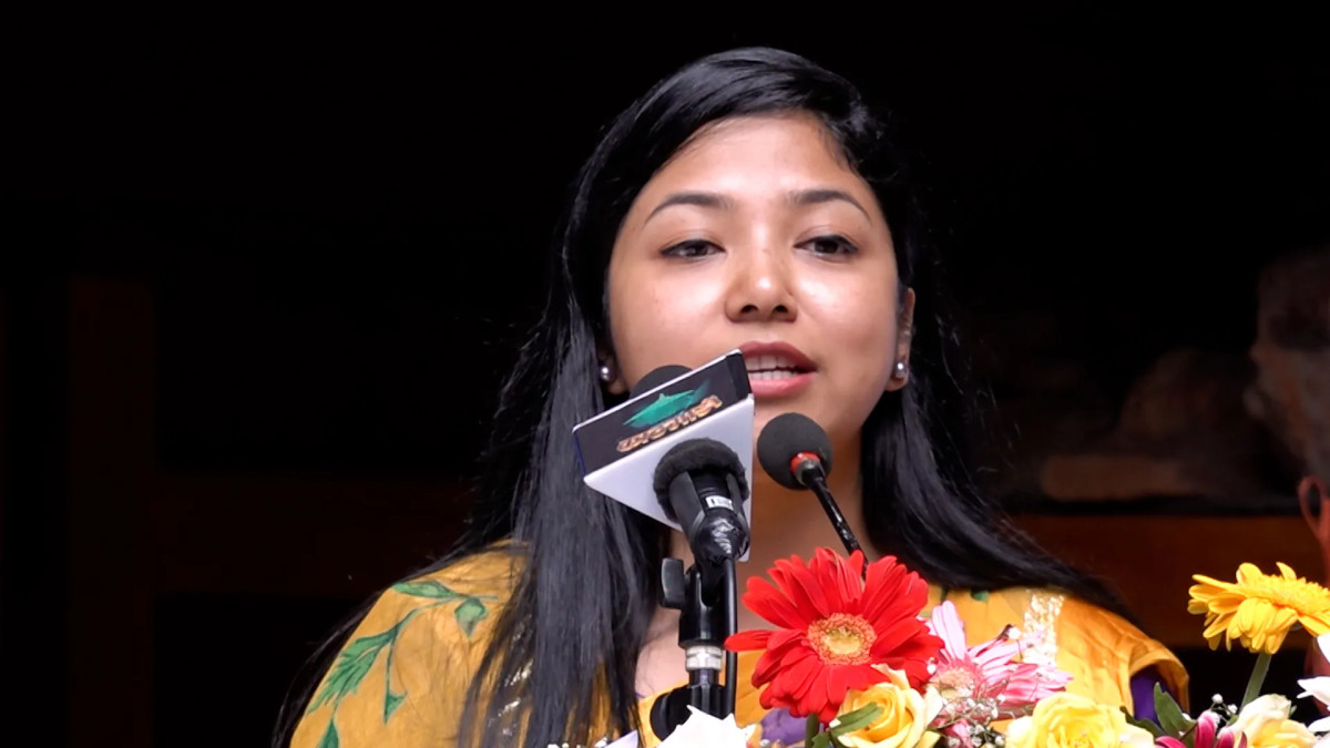 भूकम्प प्रतिरोधात्मक संरचना निर्माणमा जोड दिऔँः सुनिता डंगोल
