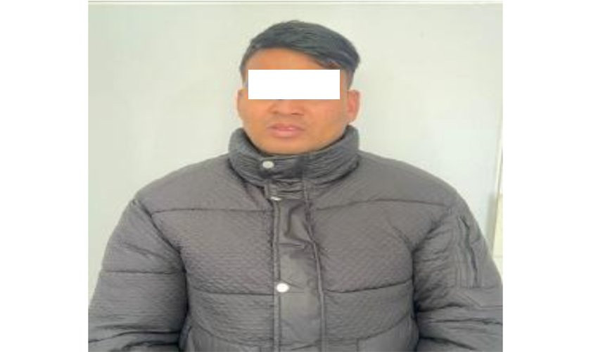 नेपाली सेनाको अधिकृत हुँ भन्दै ठगी गर्ने पक्राउ