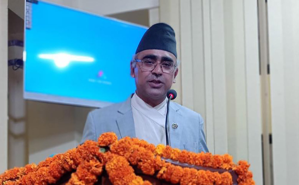 काठमाडौँ अध्यक्षले सम्झाए एमालेको इतिहास
