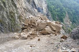 गुल्मीको रिडी-वामी सडकखण्ड पुर्णरुपमा अवरुद्ध