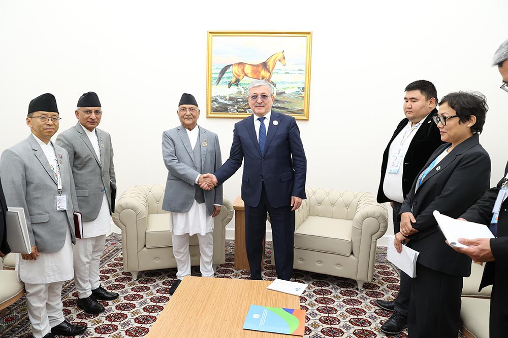 प्रधानमन्त्री ओली र किर्गिज गणतन्त्रका मन्त्रिपरिषद्का अध्यक्ष कासिमालिभबीच भेटवार्ता