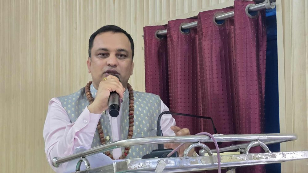 ‘ओली राष्ट्रको आवश्यकता हो, विकल्प होइन’:  पाण्डे