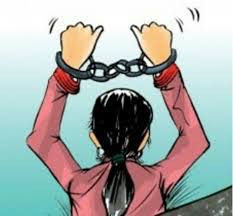 लागुऔषधसहित महिला पक्राउ
