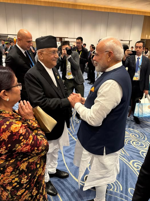 प्रधानमन्त्री ओली र मोदीबीच भेट